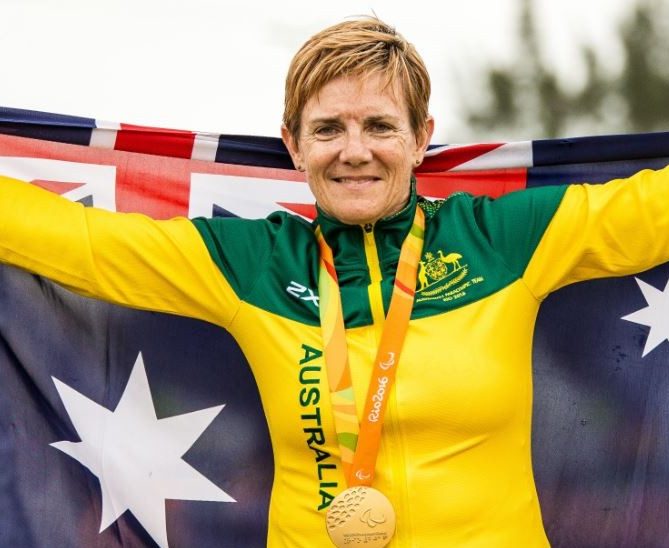 Gold medals to be returned to cycling legend, Carol Cooke image