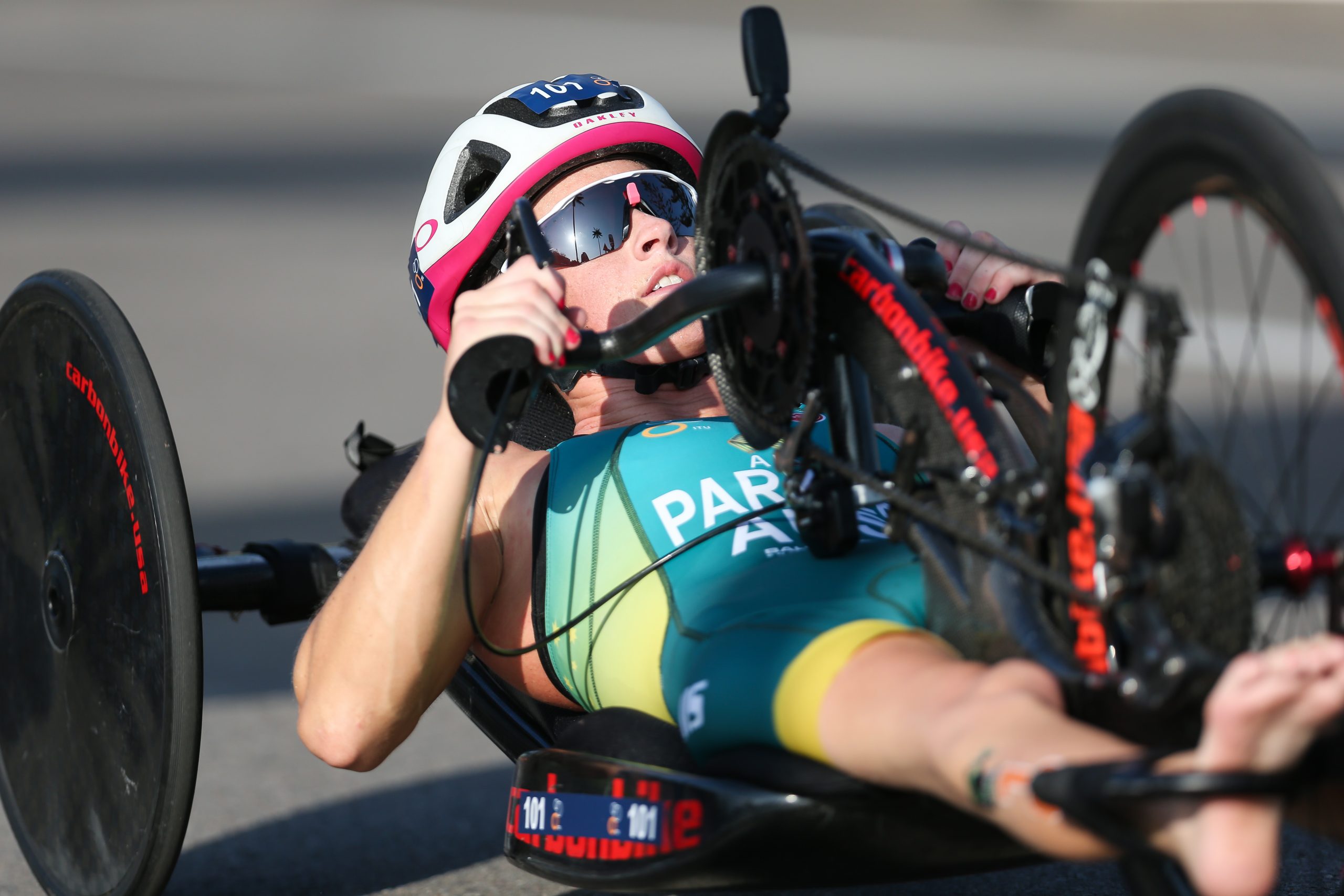 Para-triathletes stamp their 2020 intentions in Newcastle image