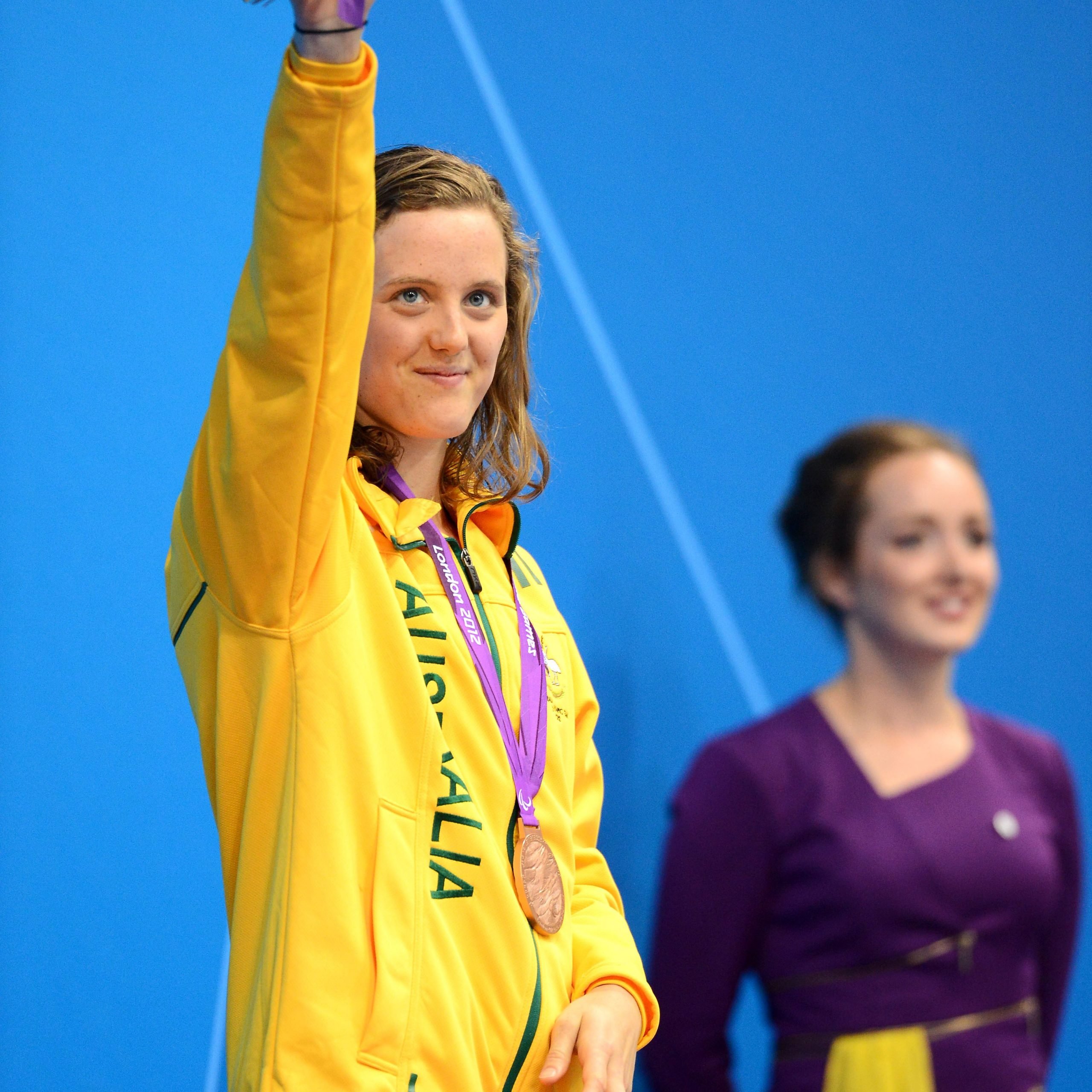 Ellie’s world record double in golden start for Dolphins in Glasgow image