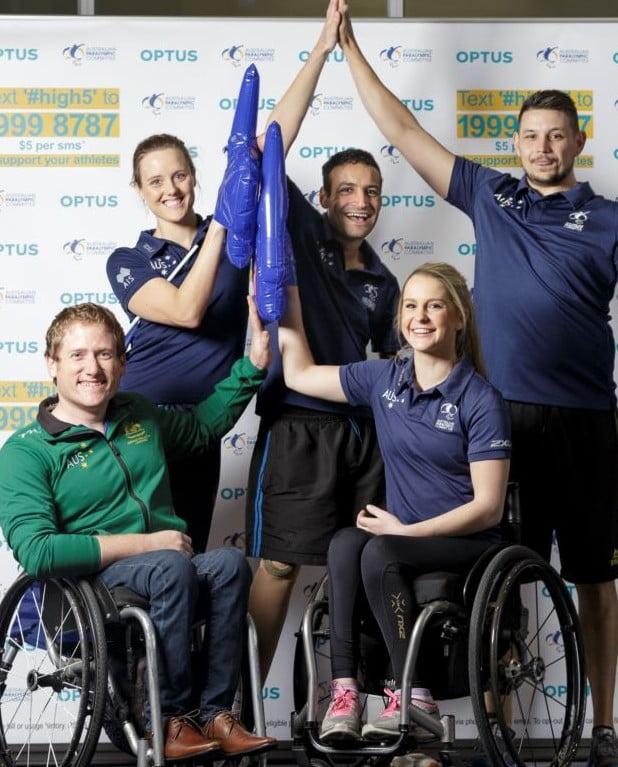 Optus urges Aussies to send a #High5 to the Paralympic Team image