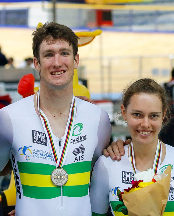 Three medals on day 1 of Para-cycling Track World Championships image