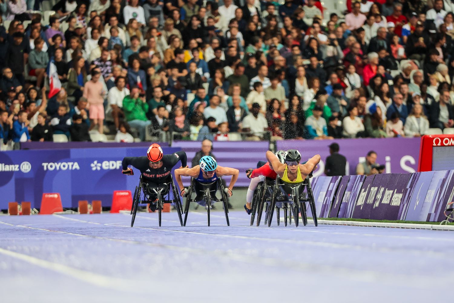 De Rozario Breezes Into Final At Rainy Stade De France  image