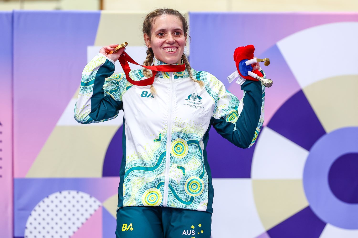 Reid Goes Back-To-Back On Paris Track  image