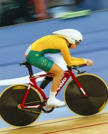 Race against the clock gets Para-cycling Track Nationals underway image