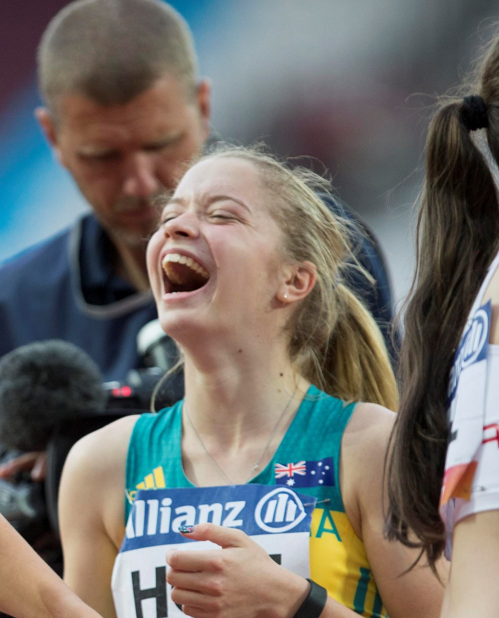 Holt storms home in world record time image