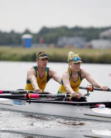 Australian crews continue strong form at World Rowing Championships image