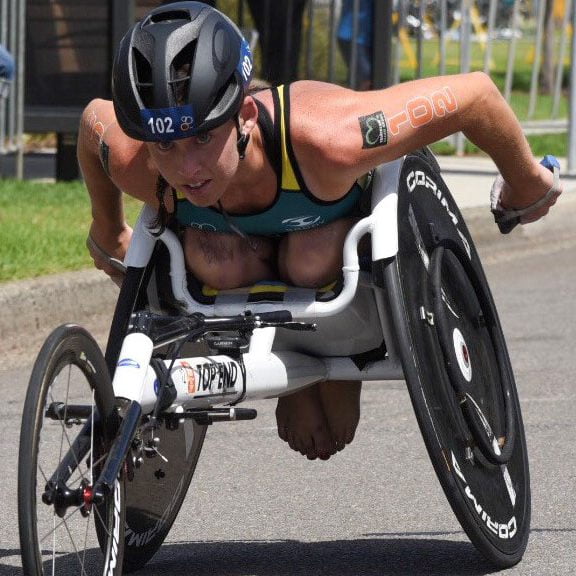 Parker crowned Oceania champion in front of home crowd image