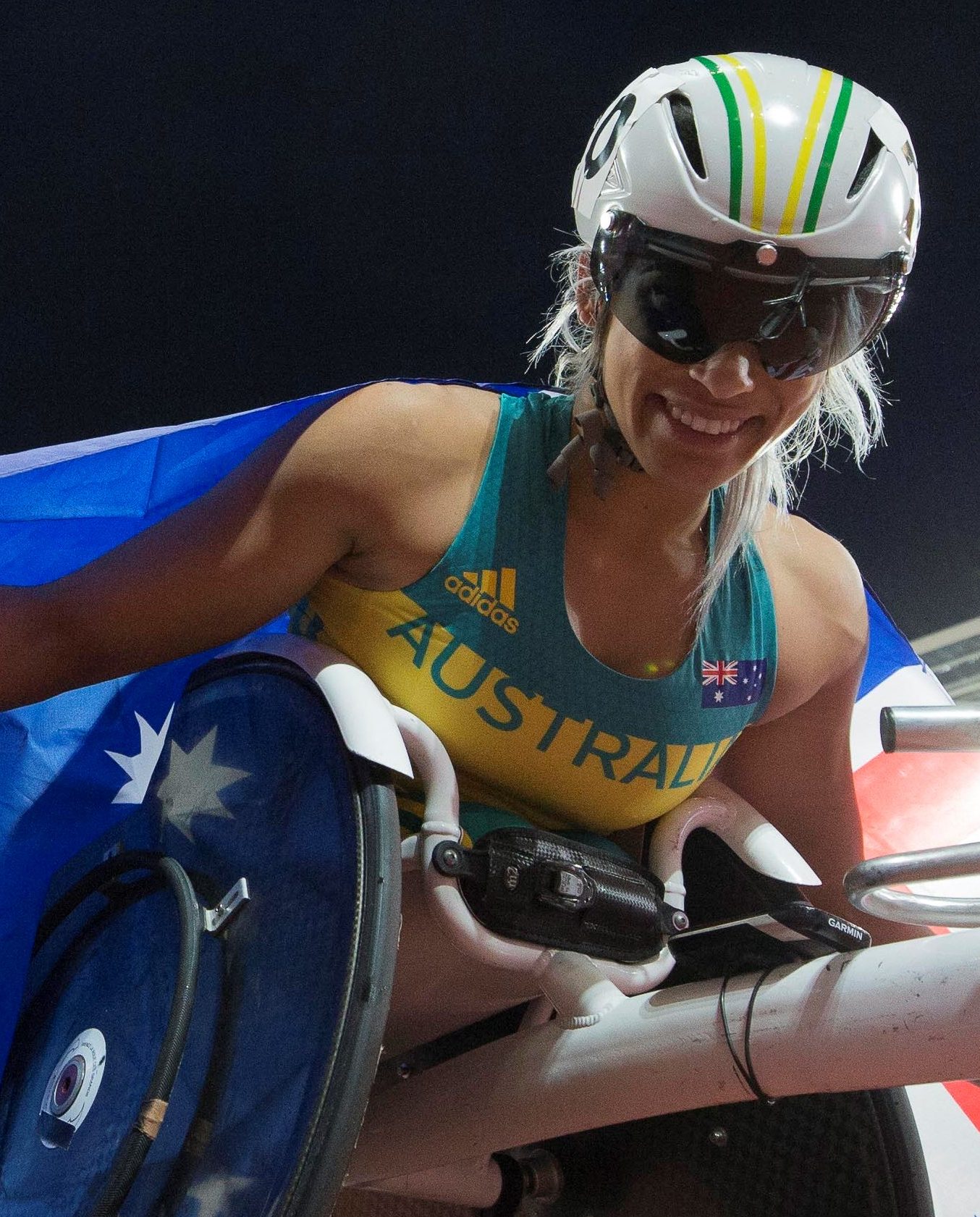 Aussie trio secure new world crowns image