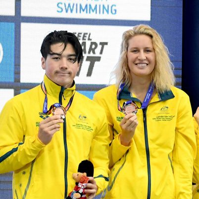 Bronze shines bright on Thursday night image