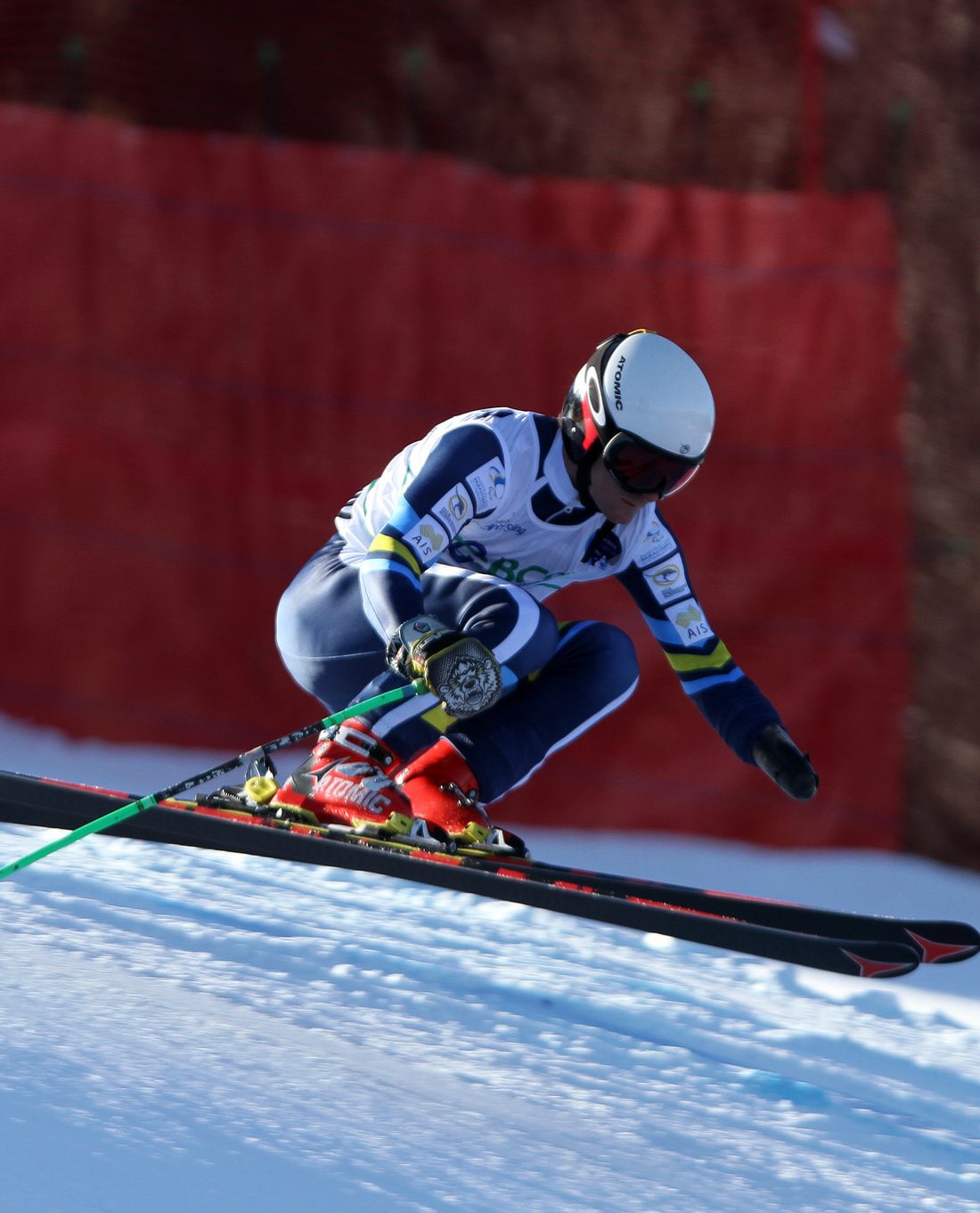 Gold for Aussie adaptive alpine team in Japan image