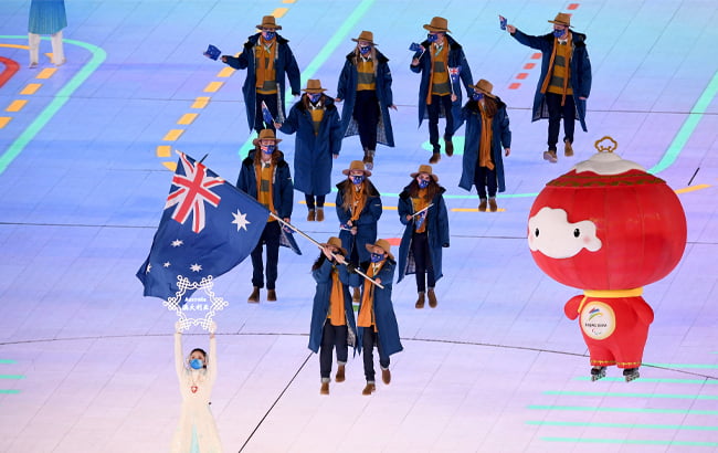 Games Open With Pledge To Showcase Best Of Humanity image