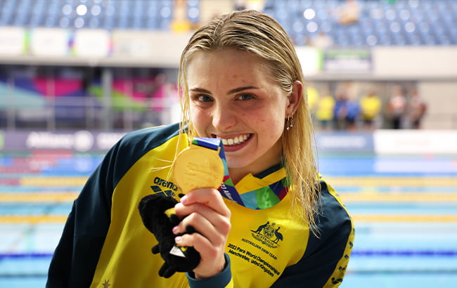 ‘Miracle’ Swimmer Bursts Onto The Scene With World Championships Gold image