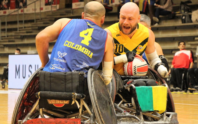 Undefeated Steelers Charge On At World Championship image