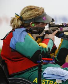 Back with a bang, Smith claims Gold in Poland image