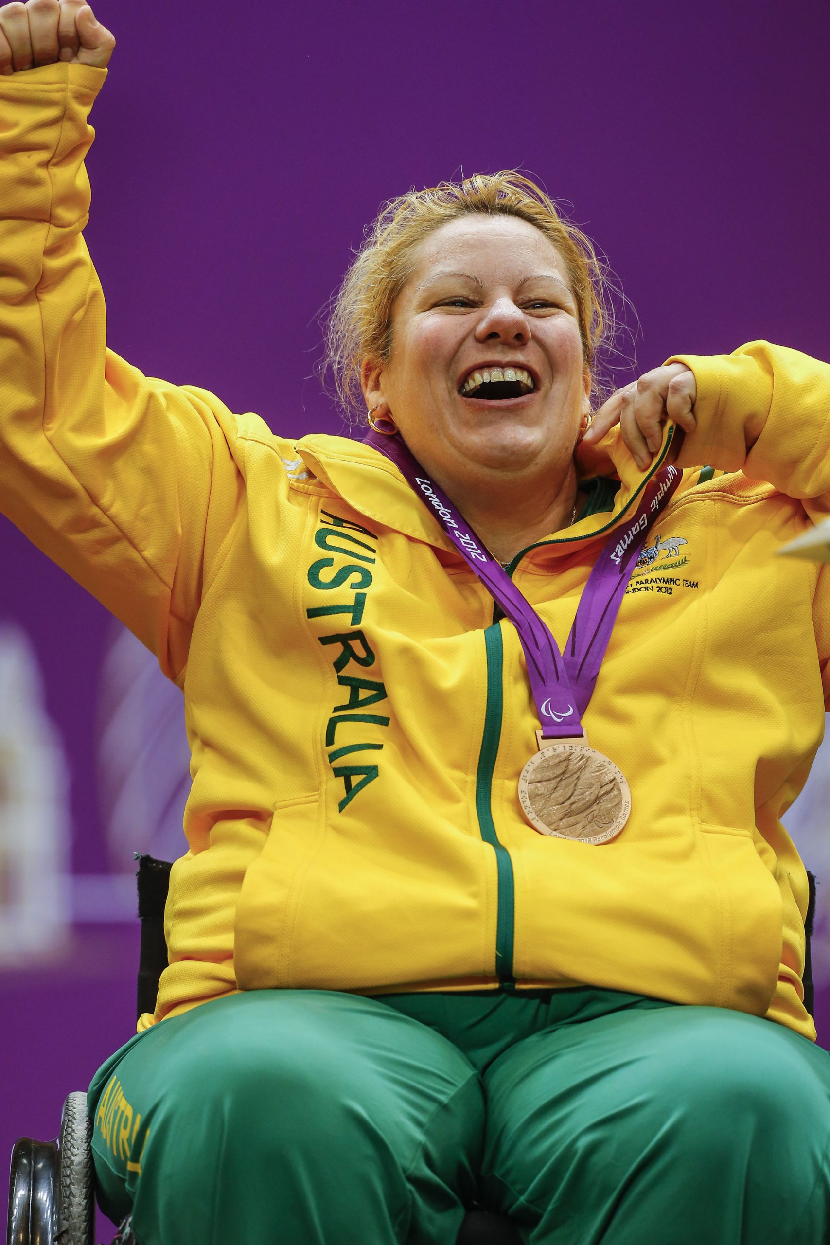 Smith surges towards Rio image