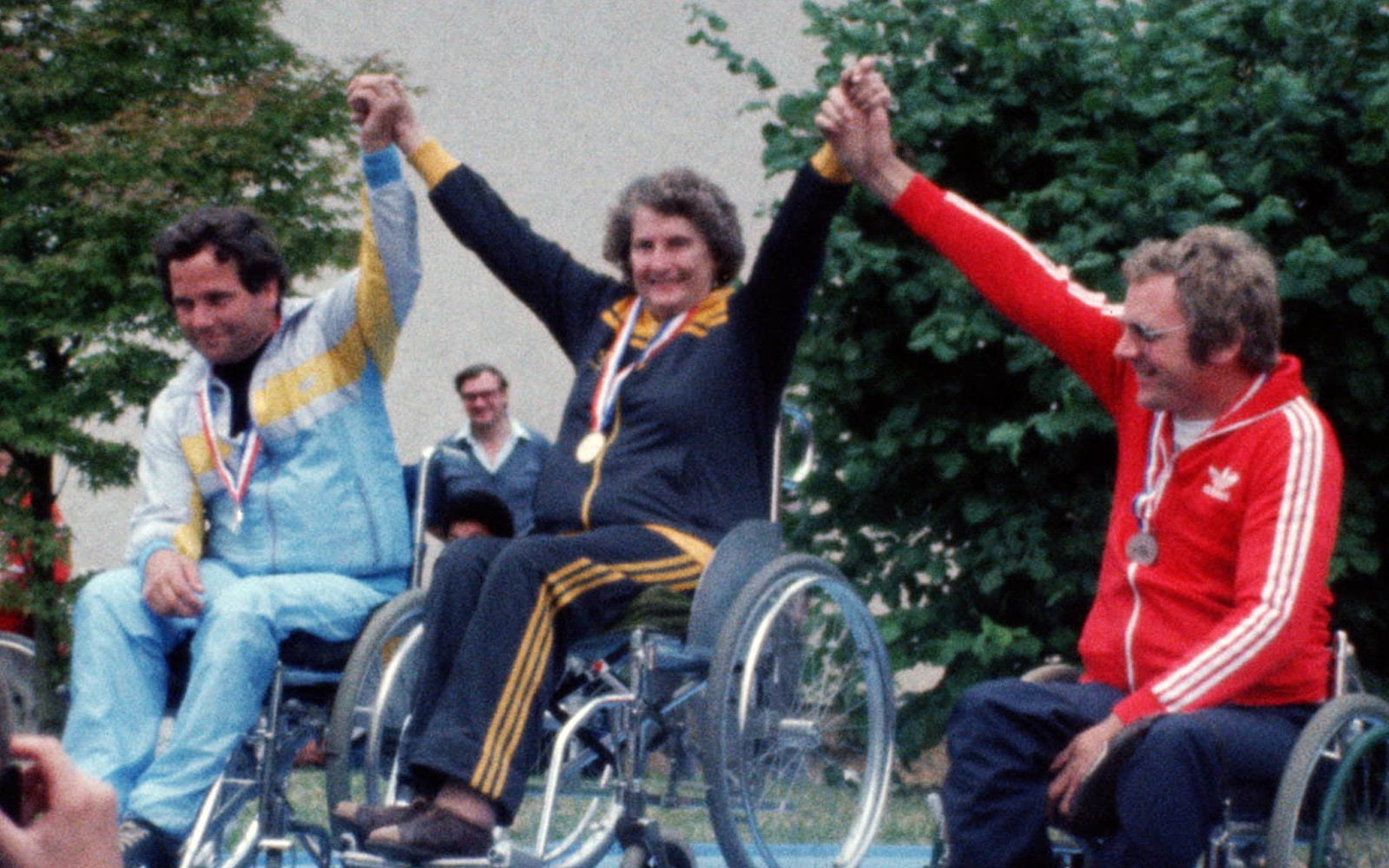 Caspers A Gold Medal Winning Shooting Pioneer image