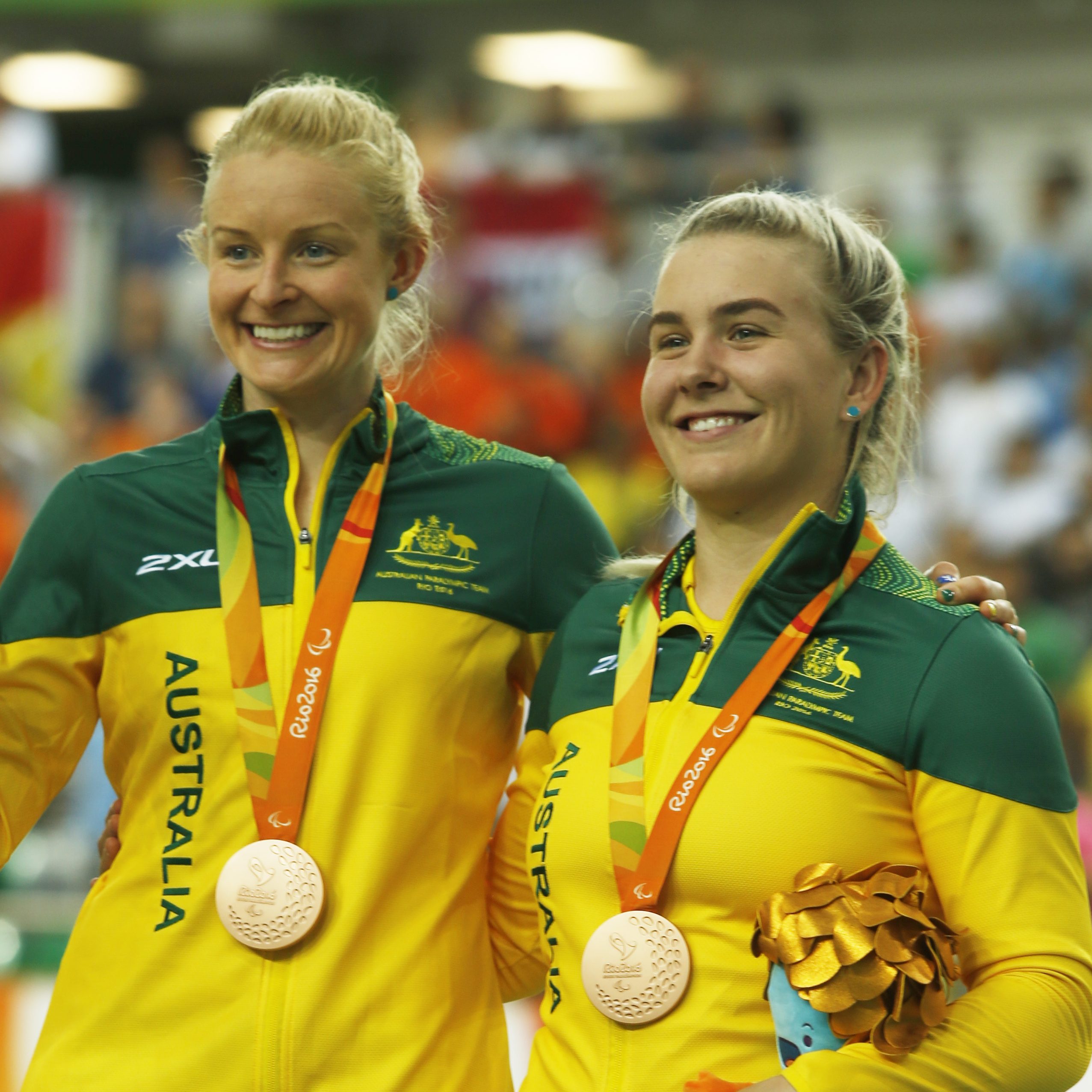 Gallagher and Janssen race for gold image