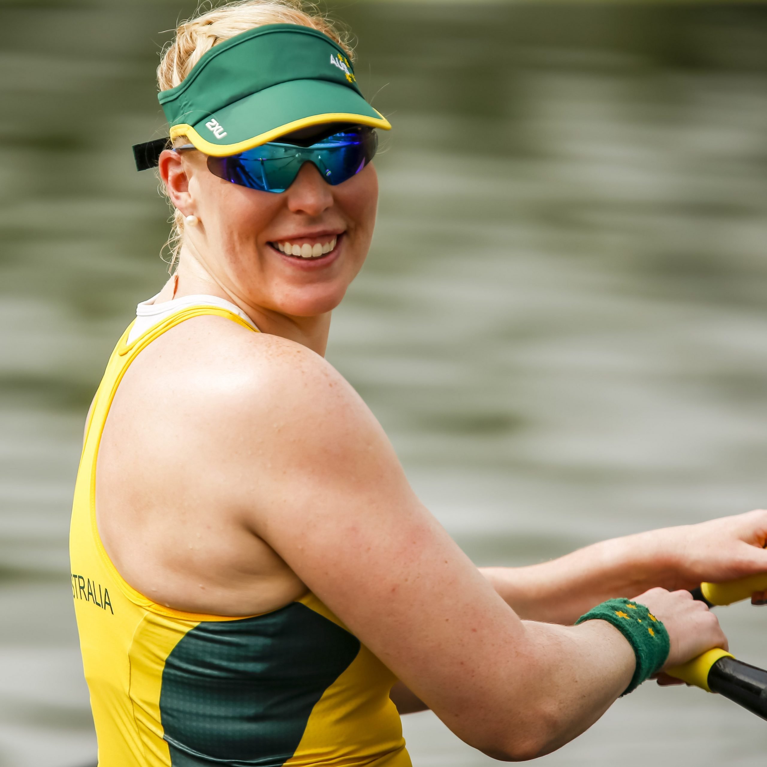 Ross sets world’s best time image