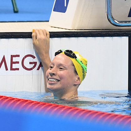 Melbourne reaches fever pitch as four records fall image