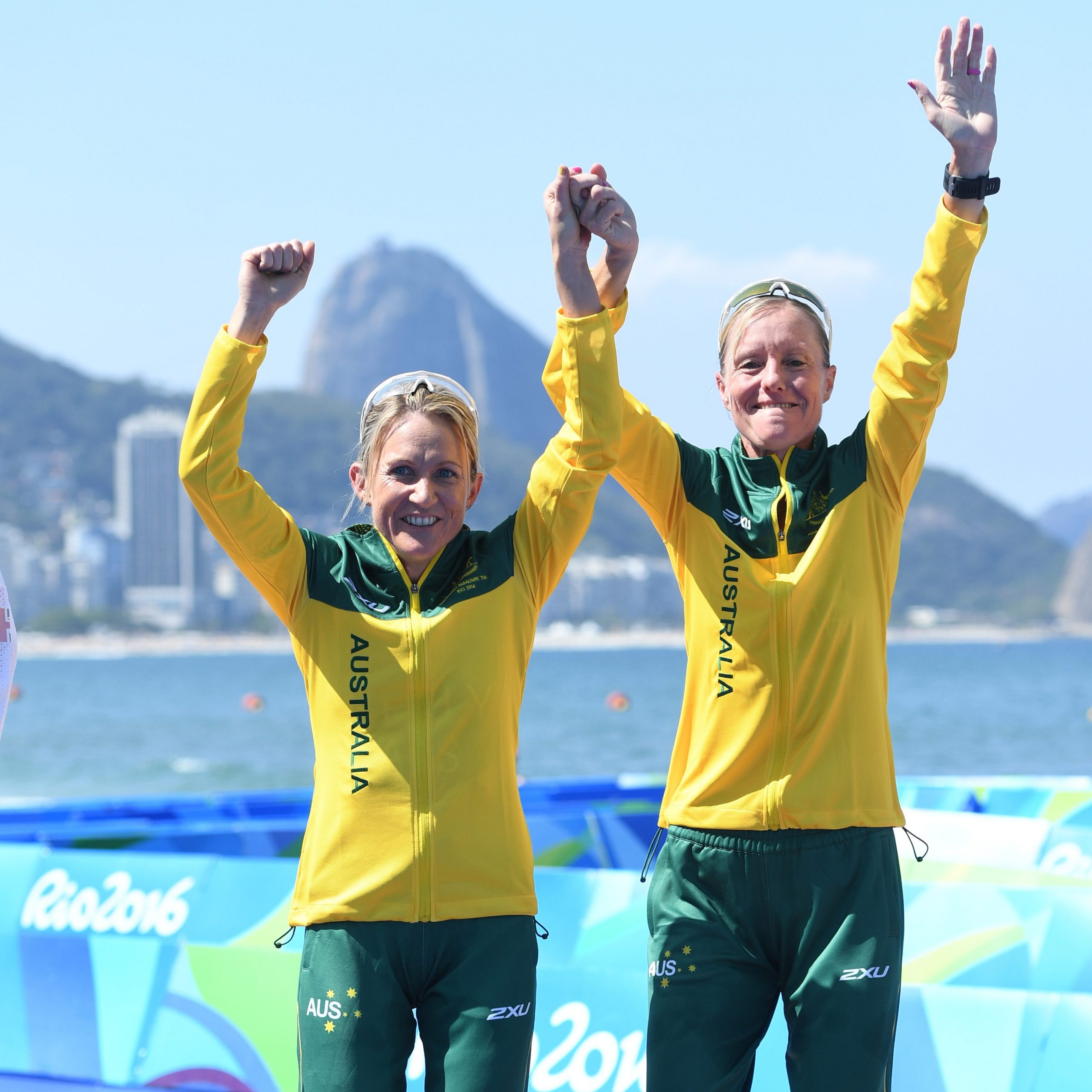 Kelly scoops up at the Triathlon Australia awards image