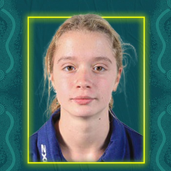 Isis Holt image